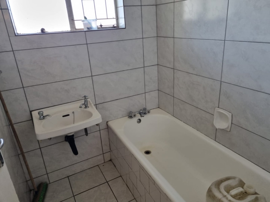 3 Bedroom Property for Sale in Park West Free State